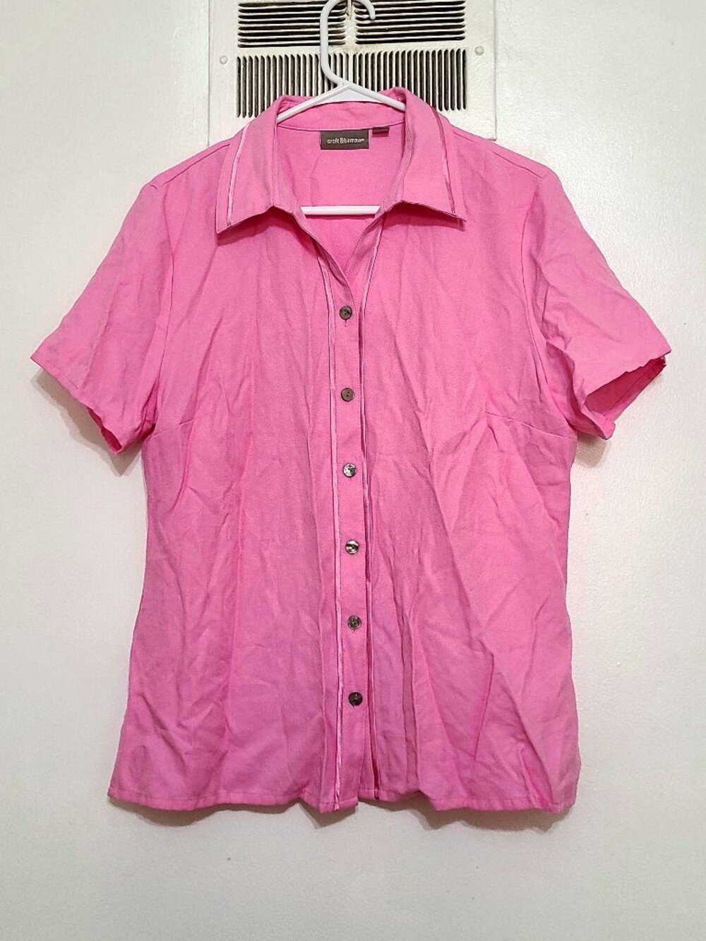 Pink Short Sleeve Button Up – L